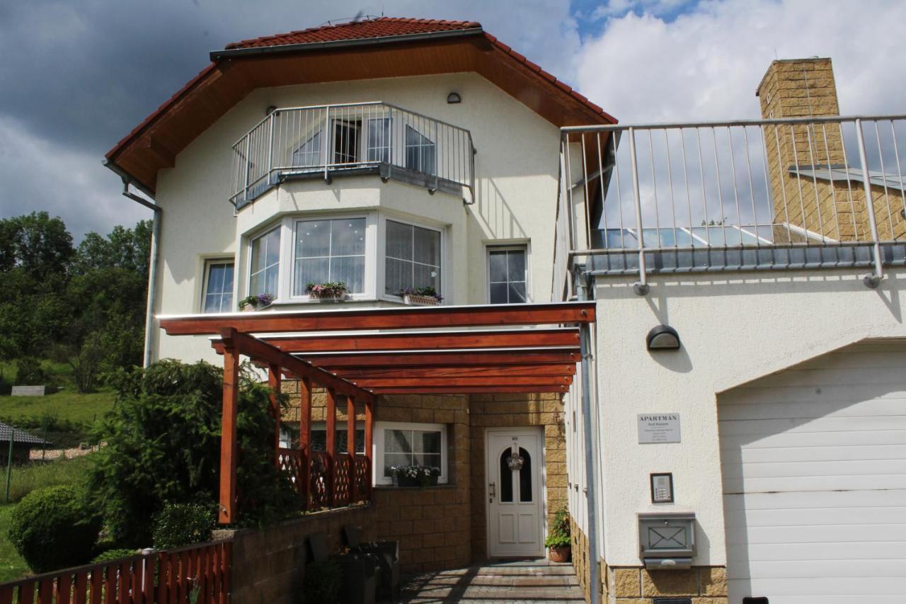 Apartman "Pod Rokem" Susice Ngoại thất bức ảnh